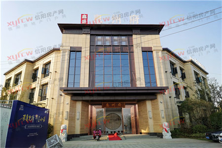 城东百盛花苑3室2厅1卫66.8万137m2出售